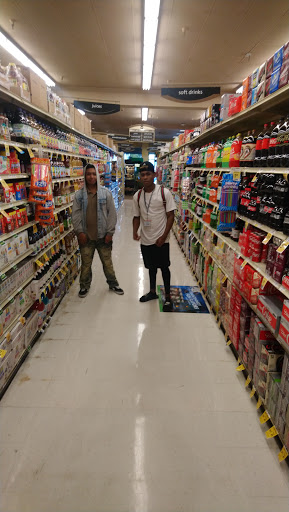 Safeway image