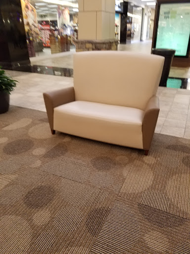 Shopping Mall «Lakeshore Mall», reviews and photos, 150 Pearl Nix Pkwy, Gainesville, GA 30501, USA