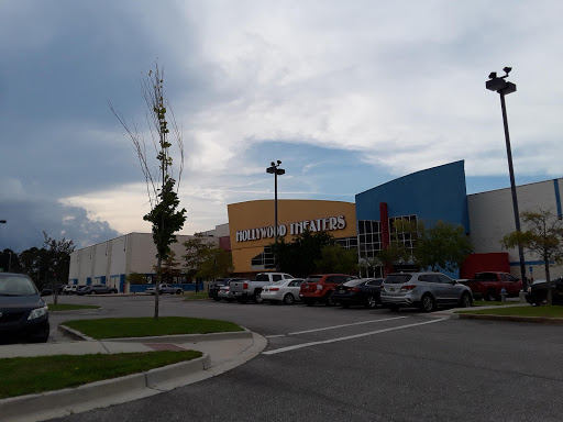 Movie Theater «Regal Cinemas Mobile 18», reviews and photos, 1250 Satchel Paige Dr, Mobile, AL 36606, USA