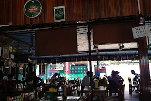 Moe Kaung Kin Restaurant image