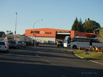 Mitre 10 Te Anau