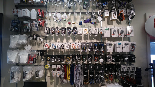 Outdoor Sports Store «Eastern Mountain Sports», reviews and photos, 1513 Iyannough Rd, Hyannis, MA 02601, USA