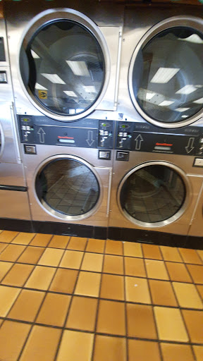 Laundromat «Mac Arthur Road Coin Laundry», reviews and photos, 2191 MacArthur Rd, Whitehall, PA 18052, USA