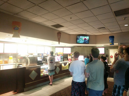 Movie Theater «United Artists Hampton Bays 5», reviews and photos, 119 W Montauk Hwy, Hampton Bays, NY 11946, USA