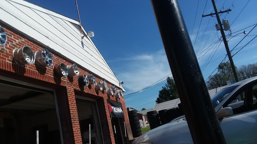 Tire Shop «King George Tire», reviews and photos, 9255 Kings Hwy, King George, VA 22485, USA