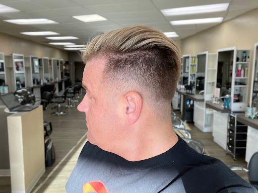 Barber Shop «Leetsdale Barbers», reviews and photos, 600 S Holly St, Denver, CO 80246, USA