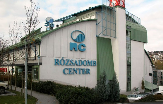 Rózsadomb Center.