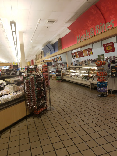 Supermarket «Stop & Shop», reviews and photos, 530 W Old Country Rd, Hicksville, NY 11801, USA