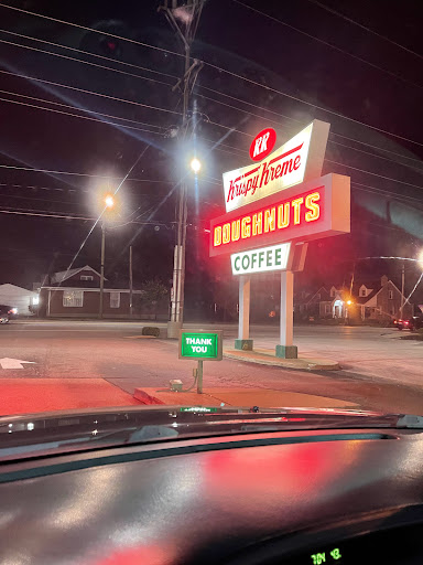 Donut Shop «Krispy Kreme», reviews and photos, 3000 Bardstown Rd, Louisville, KY 40205, USA