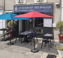 Atmosphère du Restaurant Le Gourmet des Halles à Baignes-Sainte-Radegonde - n°1