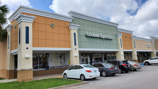Thrift Store «Goodwill Superstore», reviews and photos, 154 N University Dr, Hollywood, FL 33024, USA
