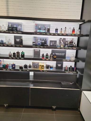 Cosmetics Store «SEPHORA», reviews and photos, 1689 Arden Way #1084, Sacramento, CA 95815, USA