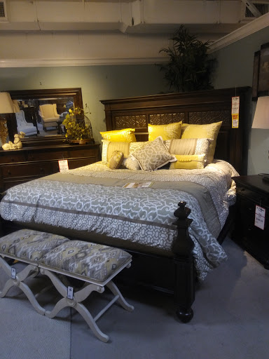 Furniture Store «B.F. Myers Furniture», reviews and photos, 117 French St, Goodlettsville, TN 37072, USA