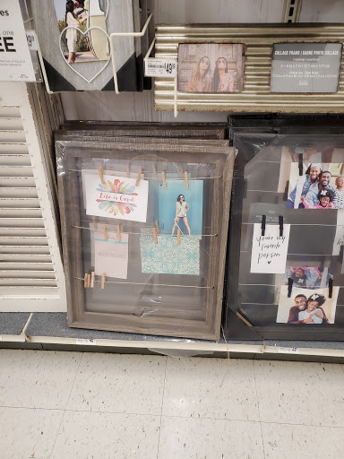 Craft Store «Michaels», reviews and photos, 540 Frandor Ave, Lansing, MI 48912, USA