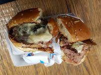 Hamburger du Restaurant de hamburgers Le Camion Qui Fume à Paris - n°14