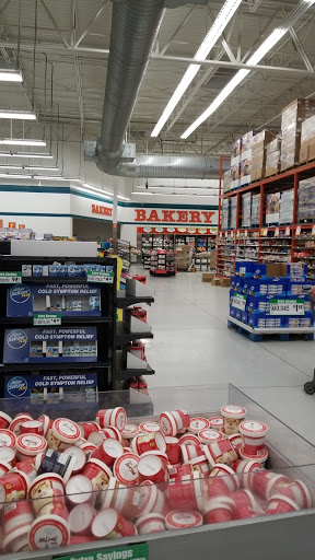 Supermarket «WinCo Foods», reviews and photos, 4488 W Shaw Ave, Fresno, CA 93722, USA