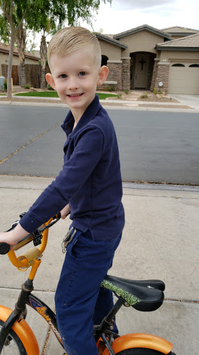 Hair Salon «Fantastic Sams Cut & Color», reviews and photos, 2880 E Germann Rd #10, Chandler, AZ 85286, USA