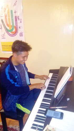 Opiniones de vitestudio escuela de canto y musica en Ambato - Escuela