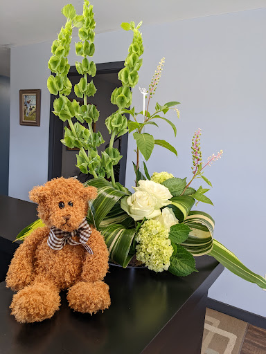 Florist «Broadway Florist-Bowling Green», reviews and photos, 923 Broadway Ave, Bowling Green, KY 42101, USA