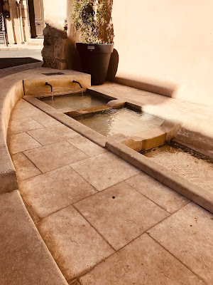 Lavoir à Eyguières à Eyguières