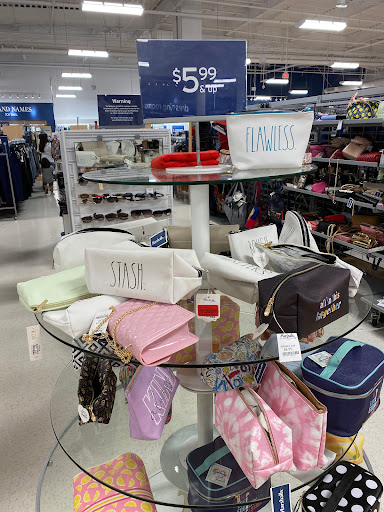 Department Store «Marshalls», reviews and photos, 3525 W Carson St, Torrance, CA 90503, USA