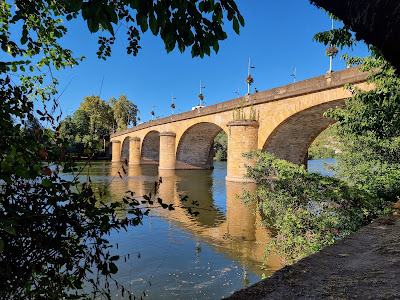 Aire de camping car à Cahors