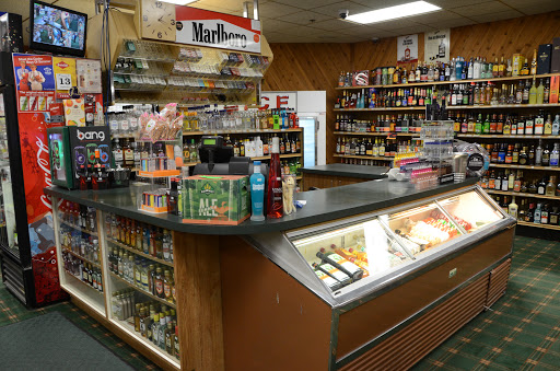 Liquor Store «House of Wines & Liquors Off», reviews and photos, 1225 Vermillion St, Hastings, MN 55033, USA