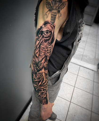 Explore hand tattoos ideas, creative tattoo ideas in Lavonia, available at 1890 Tattoo Co.
