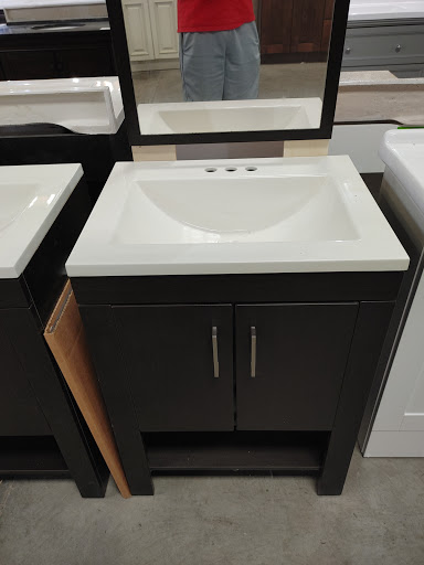 Building Materials Store «Salvage Building Materials», reviews and photos, 573 Angliana Ave, Lexington, KY 40508, USA