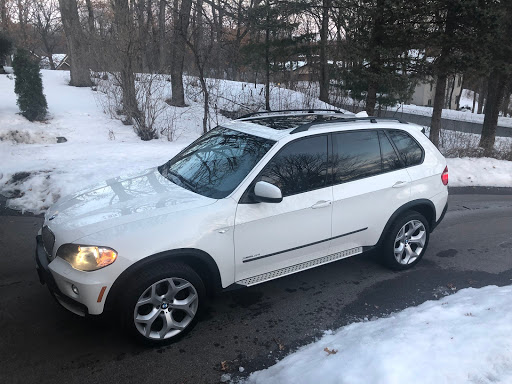 Used Car Dealer «U Car Connect», reviews and photos, 7202 Washington Ave S, Eden Prairie, MN 55344, USA