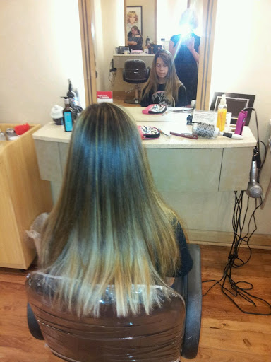 Hair Salon «Regis Salon», reviews and photos, 2270 Town Center Ave #111, Melbourne, FL 32940, USA