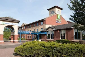 Holiday Inn Express Strathclyde Park M74, JCT.5, an IHG Hotel image