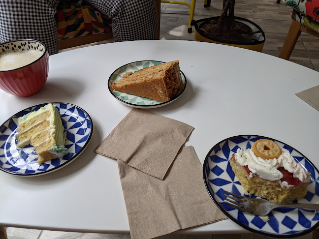 Reviews of Happy Culture Cafe in Lincoln - Coffee shop
