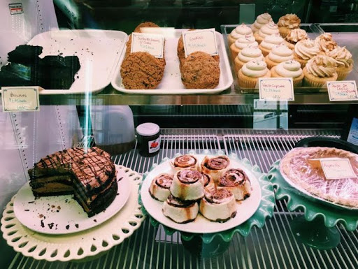 Market «Kickshaws Downtown Market», reviews and photos, 101 William St, Fredericksburg, VA 22401, USA