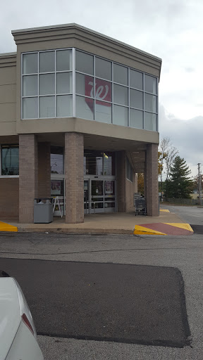 Drug Store «Walgreens», reviews and photos, 9320 Lackland Rd, Overland, MO 63114, USA