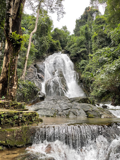น้ำตกปุญญบาล Pun Ya Ban Waterfall