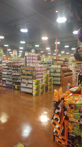 Grocery Store «Nugget Markets», reviews and photos, 1414 E Covell Blvd, Davis, CA 95616, USA