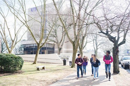 Universidad de Bridgeport 126 Park Ave, Bridgeport, CT 06604