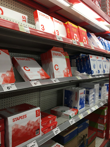 Office Supply Store «Staples», reviews and photos, 855 Central Park Ave, Scarsdale, NY 10583, USA