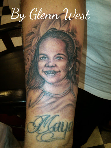 Tattoo Shop «Palace Art Tattoo», reviews and photos, 1779 Thousand Oaks Blvd, Thousand Oaks, CA 91362, USA