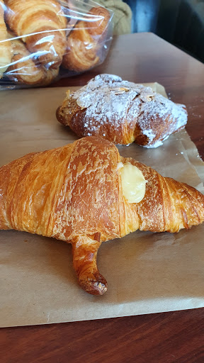 Croissant D'Or Bakery