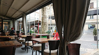 Atmosphère du Restaurant Le Pigalle à Orange - n°5
