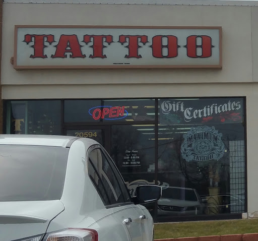 Tattoo Shop «Maximum Tattoo», reviews and photos, 20594 N Milwaukee Ave, Deerfield, IL 60015, USA