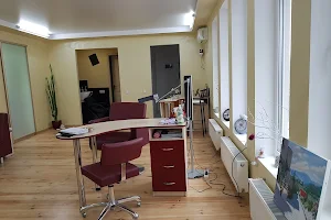 Salon BESTiя image