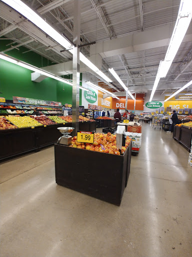 Grocery Store «Food 4 Less», reviews and photos, 4620 S Damen Ave, Chicago, IL 60609, USA