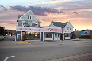 Pink Lemonade Salon & Day Spa image