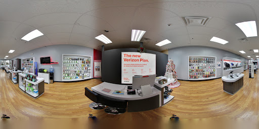 Cell Phone Store «Verizon Wireless and FiOS Retailer- Im Wireless - Andover», reviews and photos, 77 Main St, Andover, MA 01810, USA