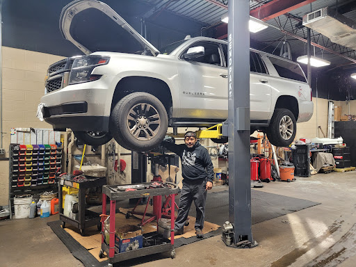 Auto Repair Shop «K&G Auto Repair and Detailing», reviews and photos, 4588 Eisenhower Ave, Alexandria, VA 22304, USA