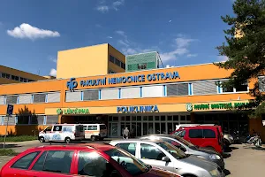 Parking Hospital, polyclinic image