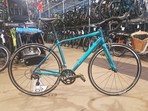 Bicycle Store «The Hub Bike Co-op», reviews and photos, 3020 Minnehaha Ave, Minneapolis, MN 55406, USA